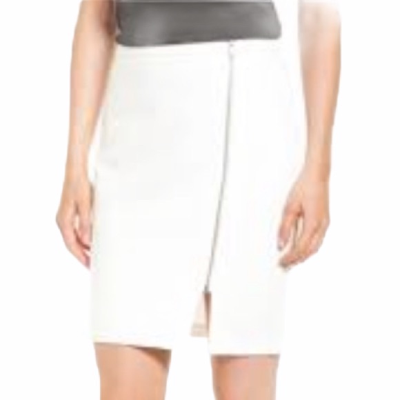 *SALE* NWT CUPCAKES & CASHMERE White Asymmetrical Skirt - Picture 10 of 10